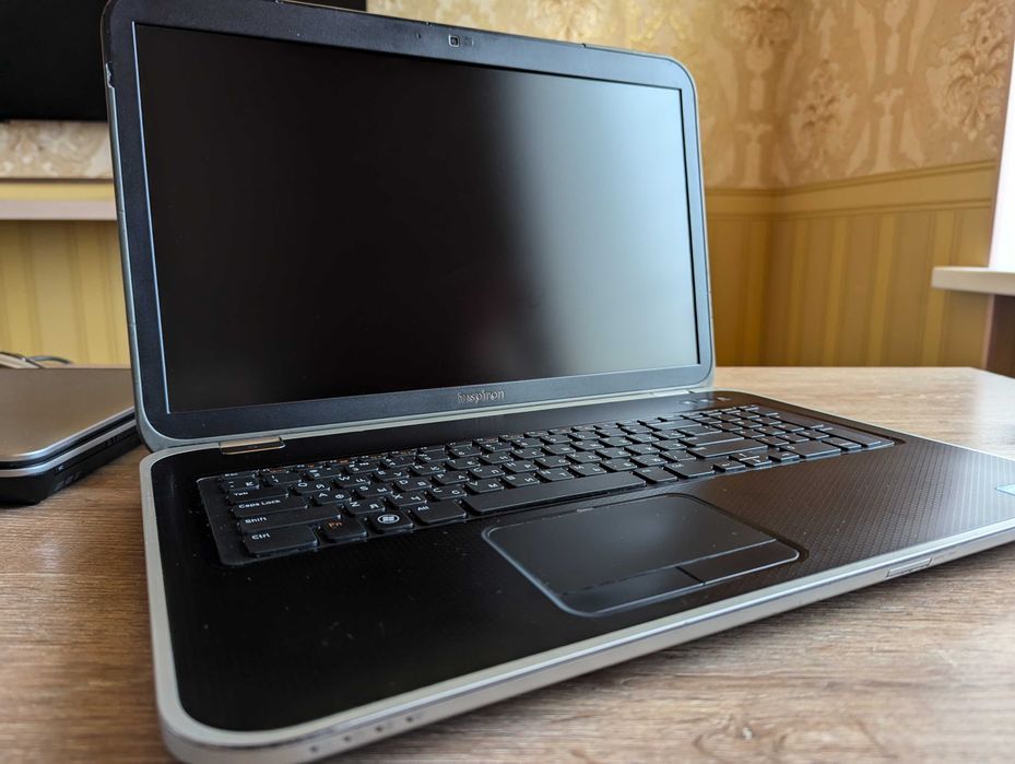 i7 ; 16GB ; SSD 128GB ; GT 650 2GB ; 3часа батарея ; Ноутбук DELL 7720