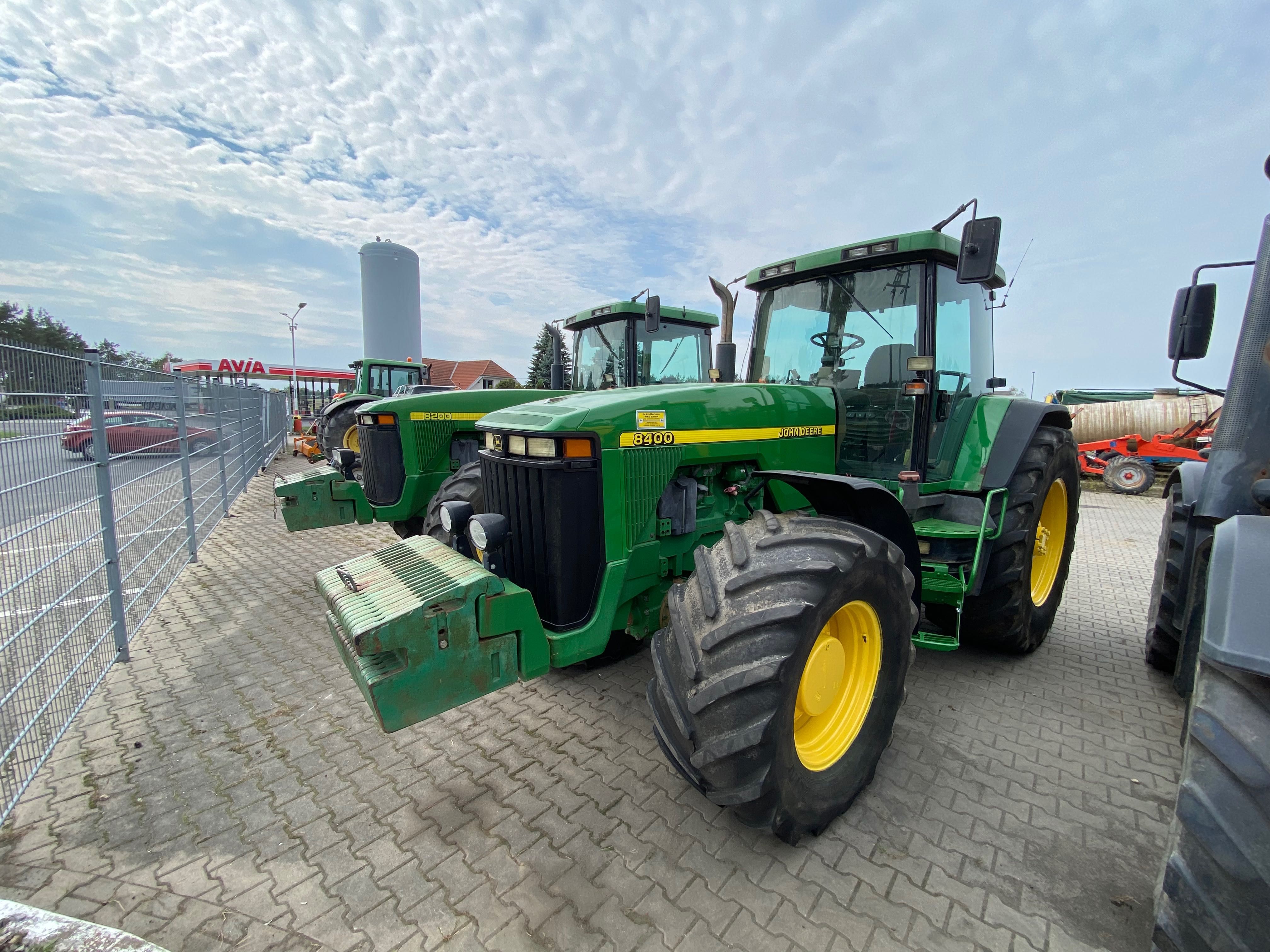John Deere 8400 PowerShift 260 PS Brze nik OLX pl