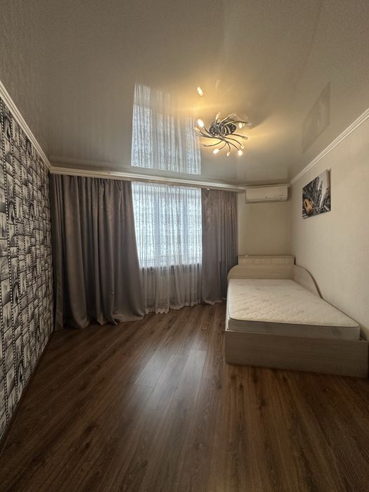 Продам 4 комнатную квартиру 80 м2, Св Рихтера ПриватБанк єВідновлення