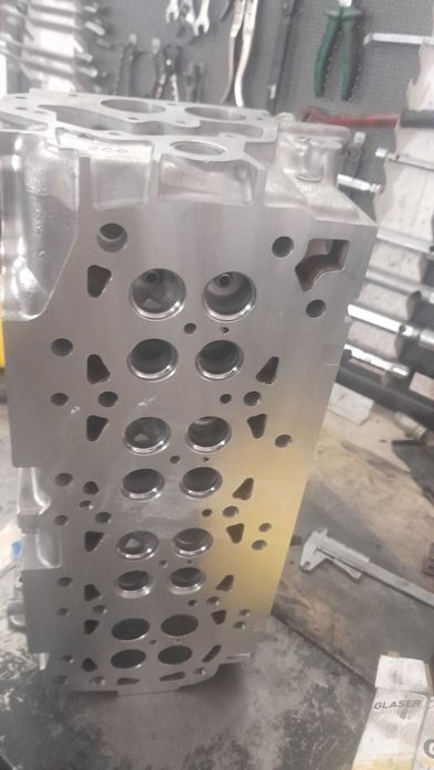 Cabeça de motor Nissan Cabstar