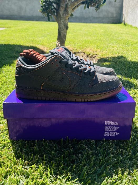 Nike SB Dunk Low PRM