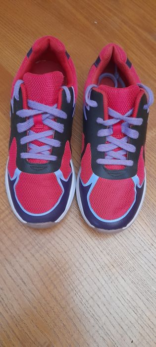 Кросівки для дівчинки Clarks