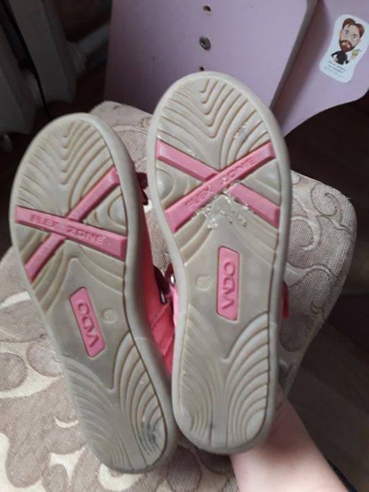 Шкіряні дівчачі туфлі