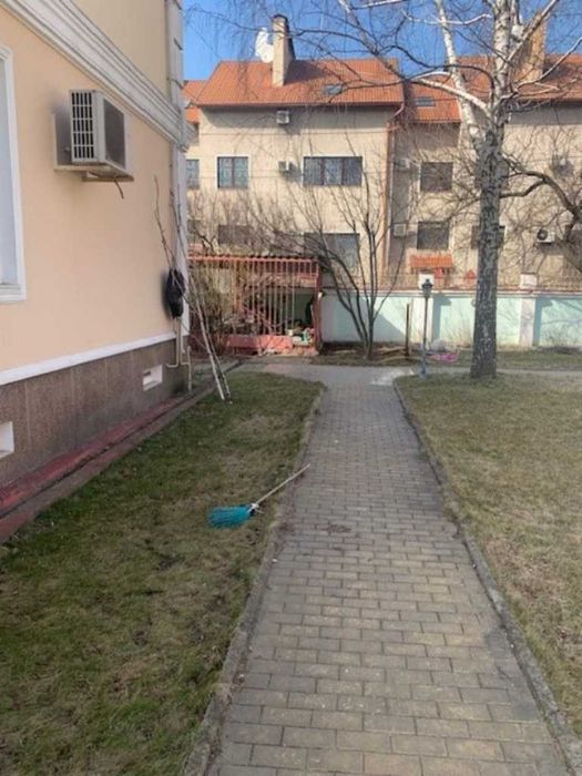 Житловий будинок 686,8 кв.м. з ремонтом, 7 кімн, Рибінська 27. Власник