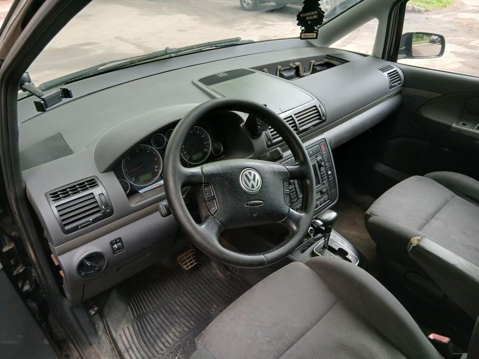 Продам volkswagen sharan 1.9TDI АКПП фольксваген  шаран