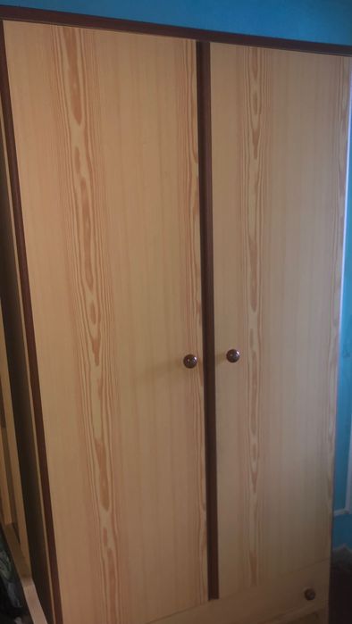 Mobília Quarto Completo: Camas+Roupeiro+Escrivaninha (Urgente)