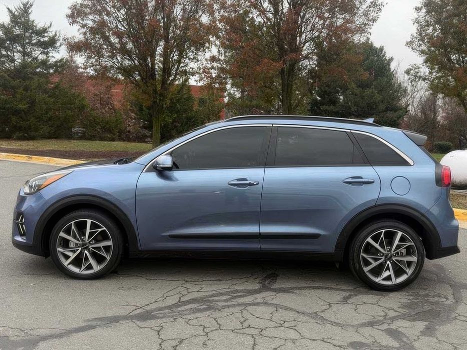 Kia Niro      2023