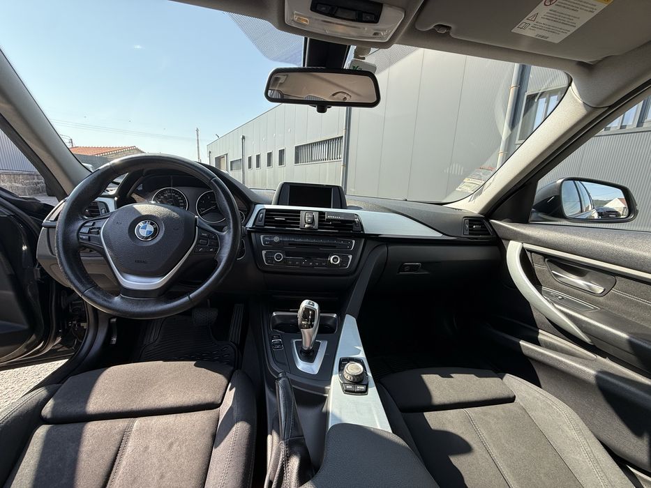 BMW 318d Sport Line Caixa Automatica