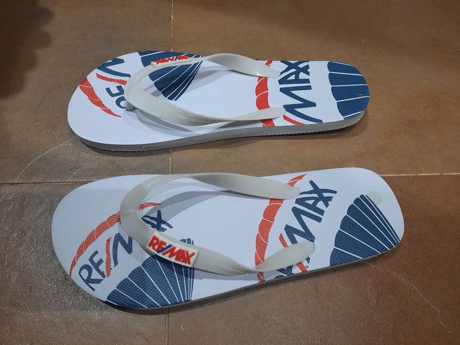 Chinelos da Remax n°40