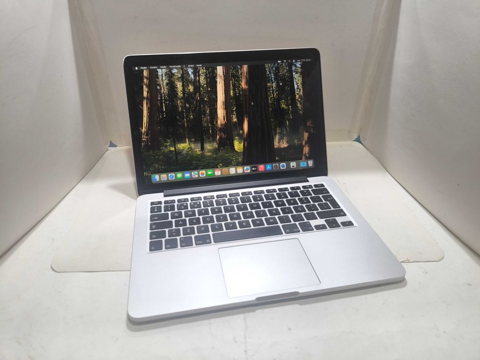 Apple Macbook Pro 13 i5 SSD 256GB 8GB ram Iris Retina