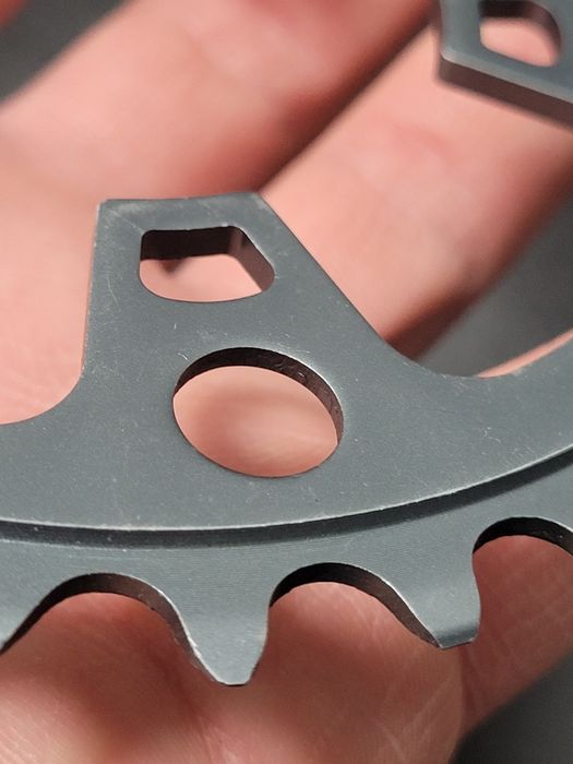 Zębatka tarcza shimano SG-X 30-D NOWA alu