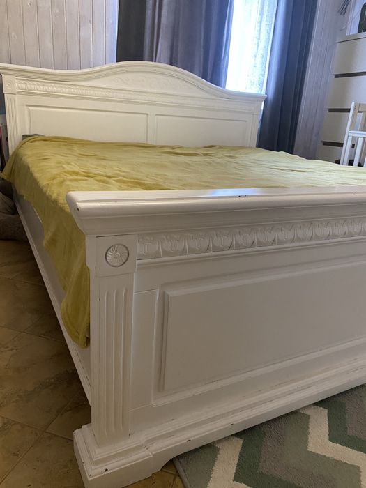 Продам ліжко з матрамом 220х200