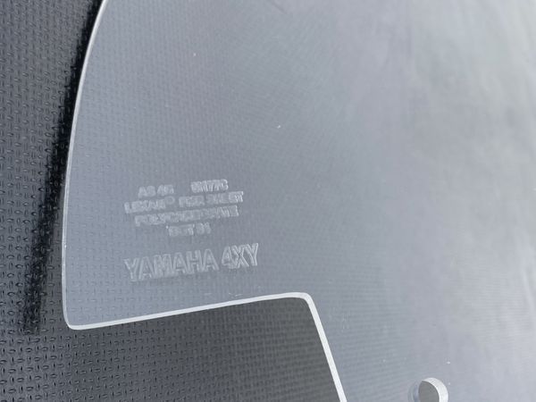 Yamaha xvz 1300 venture szyba nowa