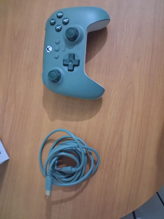 Xbox Series S + EA FC 25 | Excelente estado (Venda ou troca)