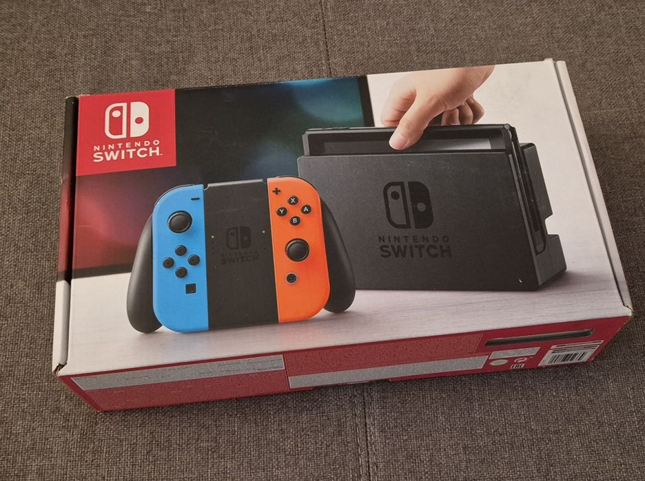 Nintendo Switch V1 HAC-001 + Joy-Con Neon + Dock + komplet w pudełku