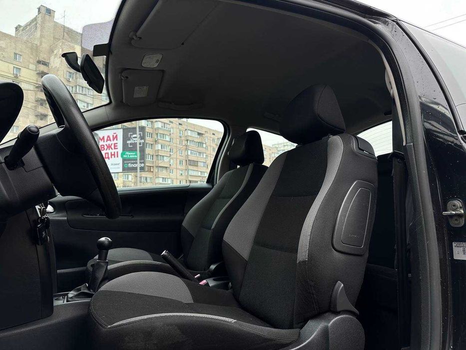 Peugeot 207 2008р. 1.4 бензин Кредит/Лізинг/Обмін/Розстрочка