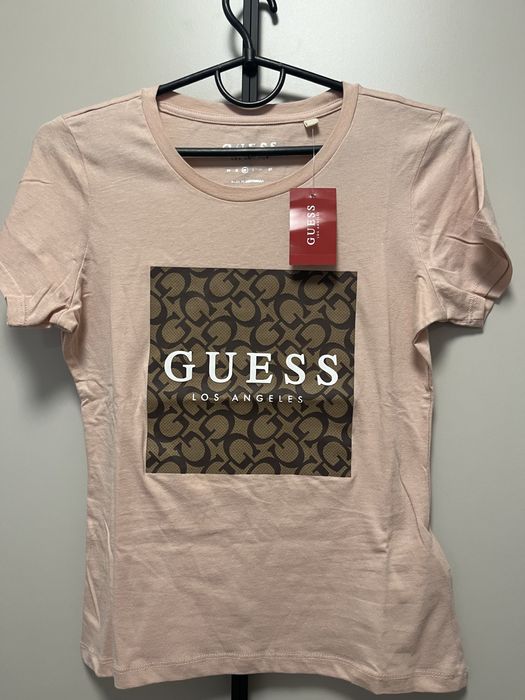 Футболка Guess -нова !