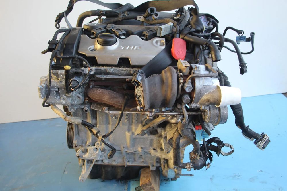 Motor Peugeot 1.6 gasolina com referencia 5G04-10FKAW
