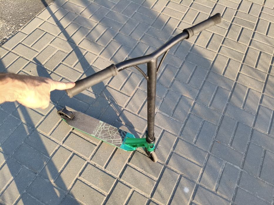 Hulajnoga wyczynowa na skatepark i street Movino Elite Green