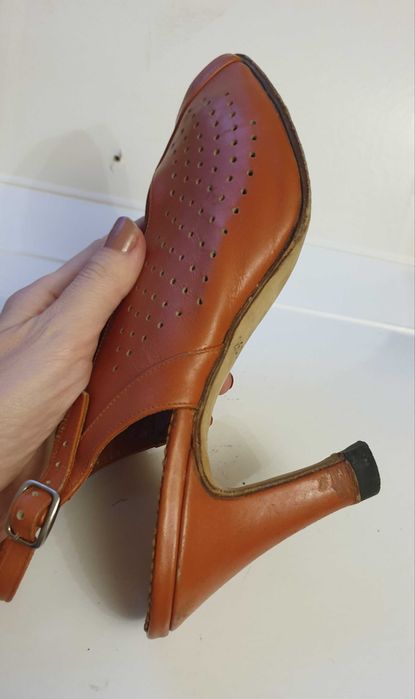 Шкіряні теракотові босоніжки р. 39 Вживані