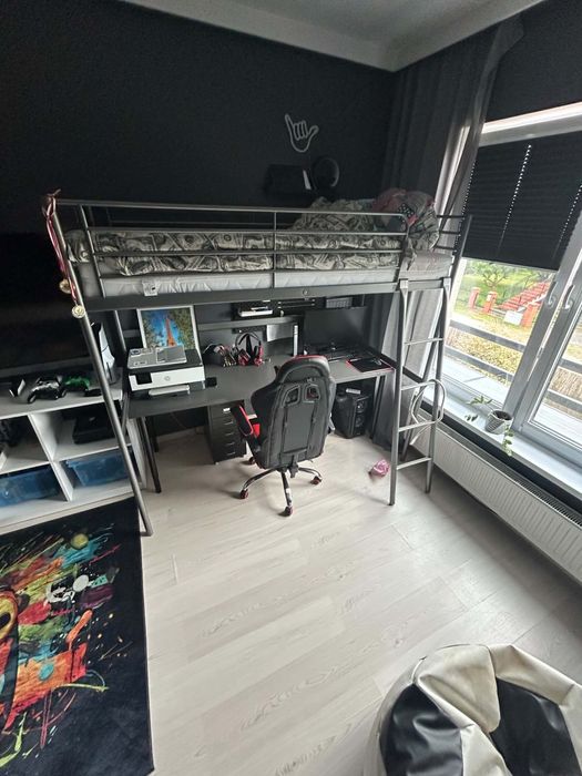Łóżko na antresoli ikea