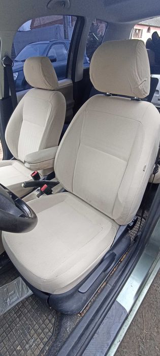 fotel kierowcy lewy europa skoda roomster  lak 9599