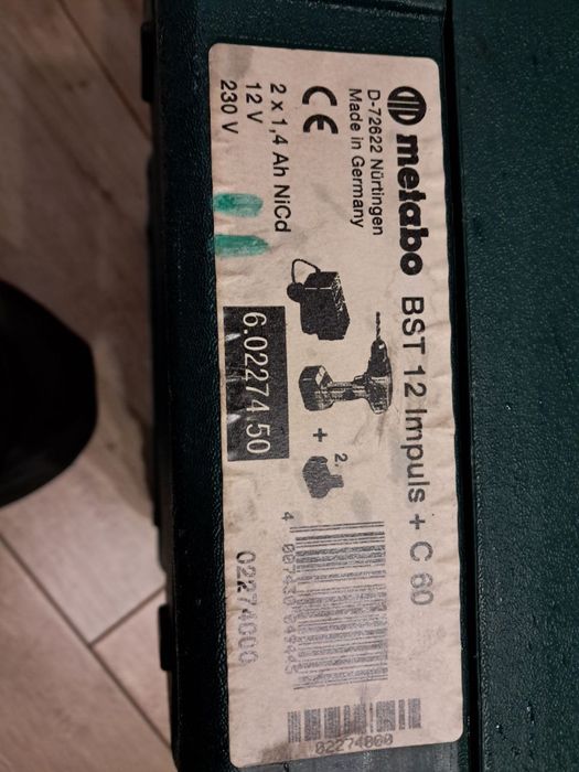 Шуруповерт Metabo