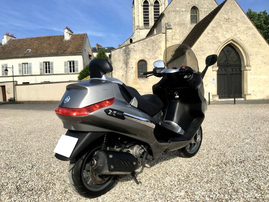 Piaggio Xevo 125 -2010