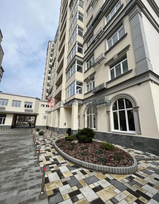 Квартира в ЖК Будинок на Будівельників, метро Дарниця/єОселя