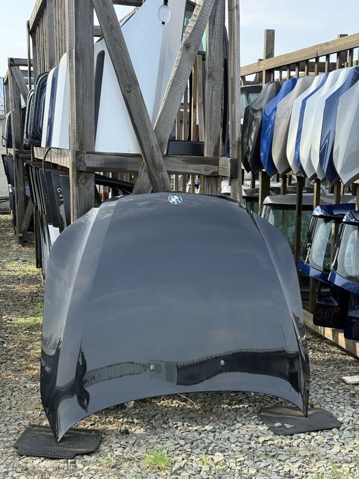 BMW E60 Е61 Капот Чорний Шварц 2 ідеальний стан капот чорний Емблема