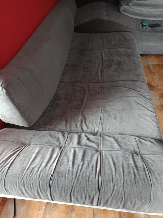 Sofá com chaise long