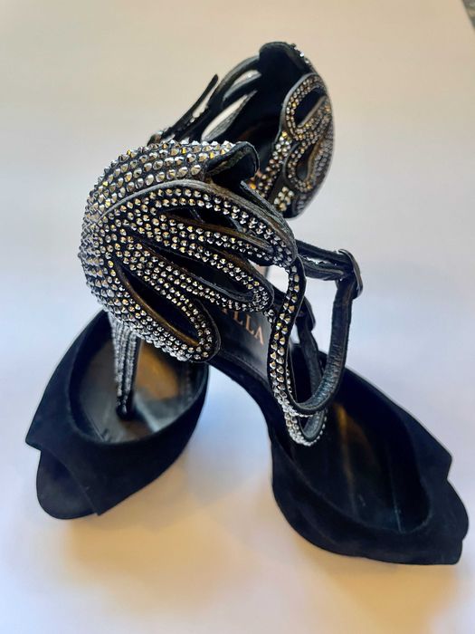 Жіночі замшеві босоніжки в стразах Італія Le Silla р.39