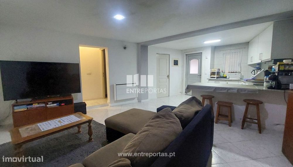 Venda de moradia V2 térrea c/ sótão T0, Neiva, Viana do Castelo