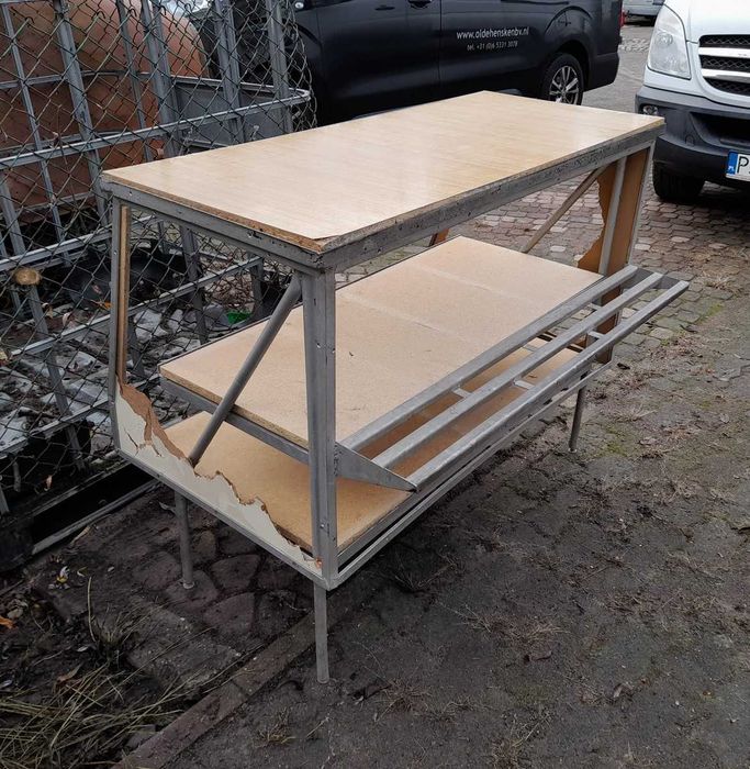 Lada stelaż metalowy stół stolik warsztatowy garażowy falbanek