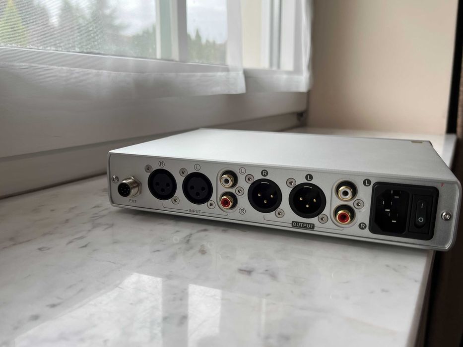 Przedwzmacniacz audio Topping Pre90