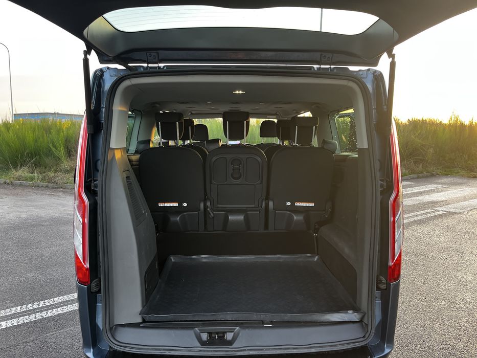 Ford Tourneo Custom 8 osobowy wynajem