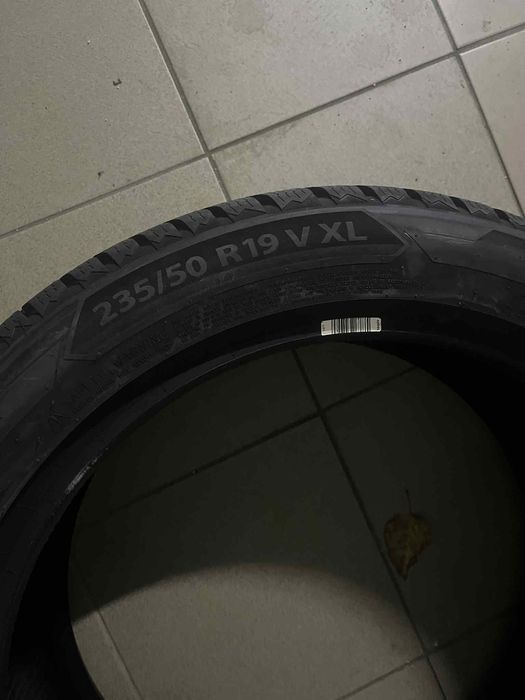 Sprzedam 4 opony zimowe Audi Q3