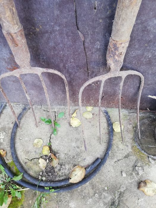 Приспособление вила для огорода