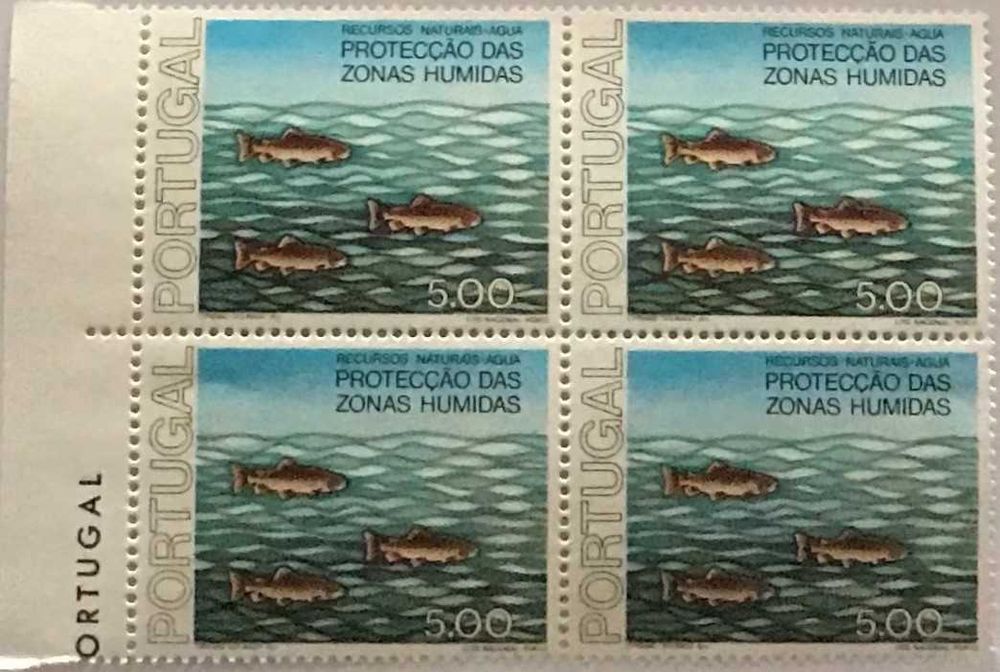 Quadra de selos novos de 5$00 - Recursos Naturais - Água - 1976