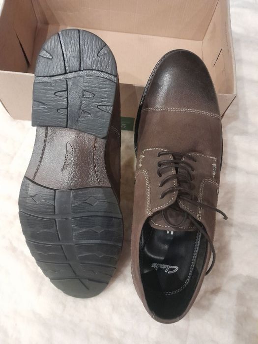 Чоловічі туфлі Clark's,  оригінал, розмір 8.5 G, 9G, 9.5G
