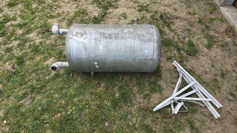 Bojler do ogrzania cieplej wody C.O.