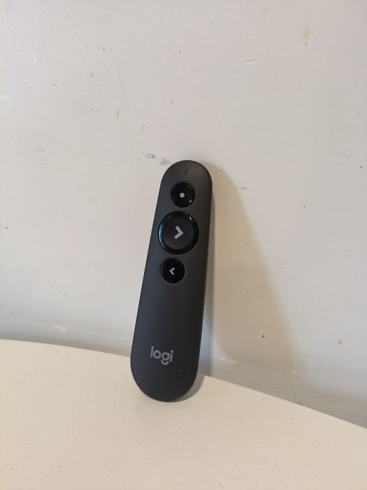 Pointer Logitech R500s