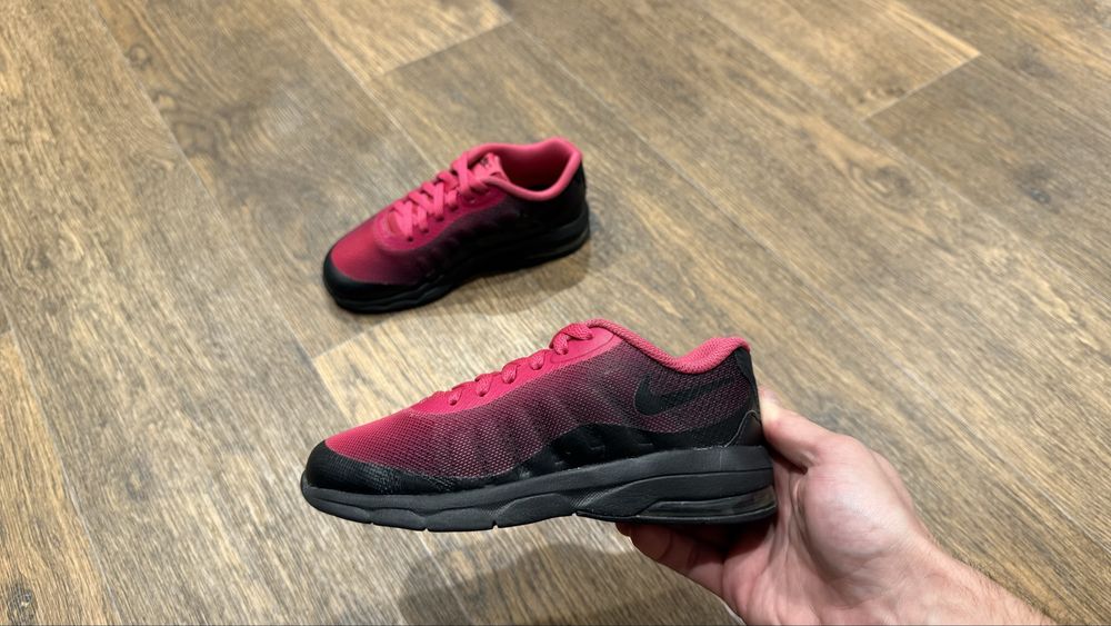 Детские кроссовки Nike Air Max Invigor, размер 29,5