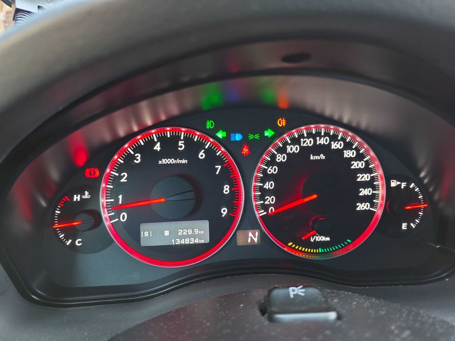 SUBARU Outback 3.0