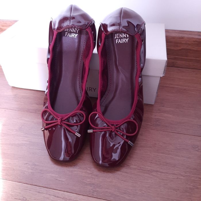Baleriny lakierki bordowe r.36 nowe