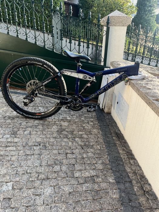 kona stinky roda original