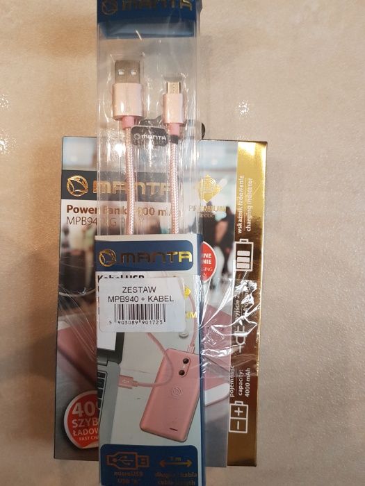 Powerbank MANTA MPB940 Carbon 4000 mAh + Kabel USB9003 Diamond