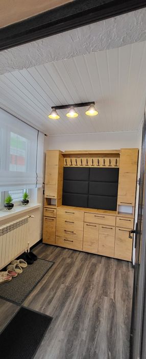 Zestaw mebli, przedpokój,ganek.