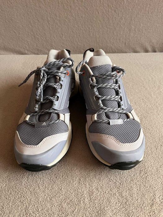 Adidas Terrex r. 38