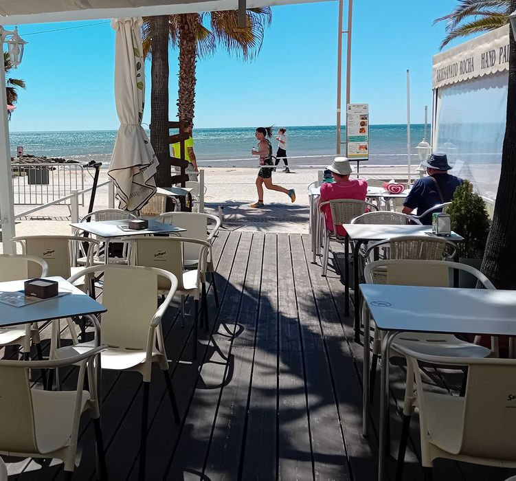 Snack bar na Praia de Quarteira